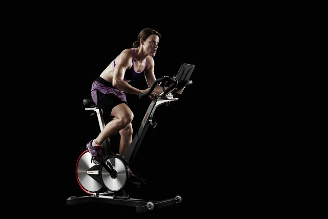 102784_09_M3i_0041_BLK